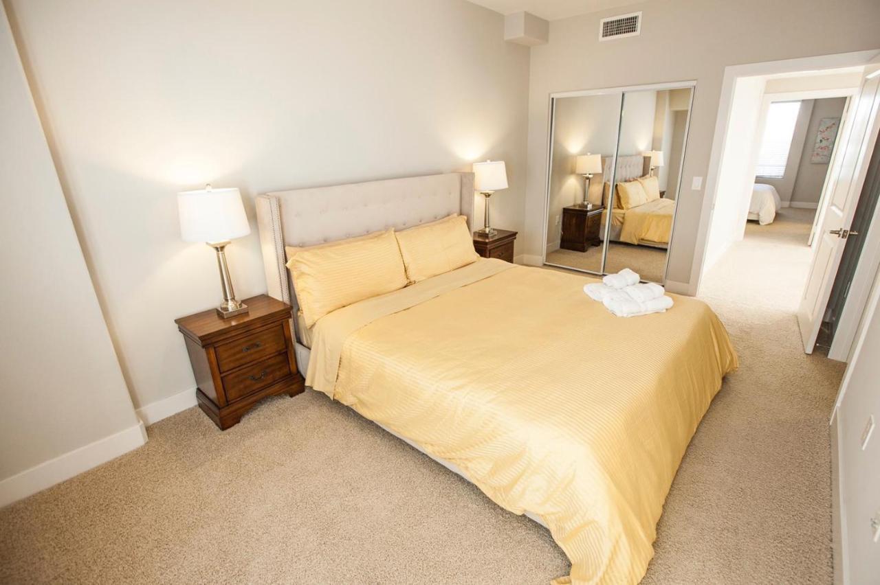 Apartahotel The Grove Penthouse 3 Bdrm 3 Bath Los Ángeles